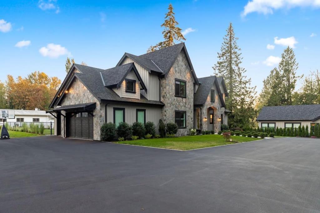 The Fernridge Estate: 5Bd Family Retreat! Langley Exterior photo