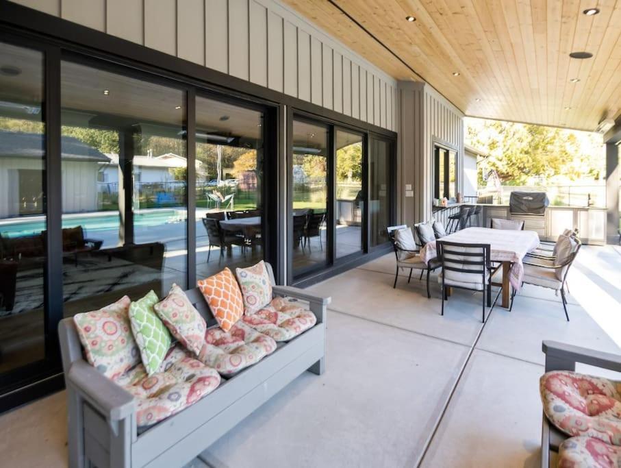 The Fernridge Estate: 5Bd Family Retreat! Langley Exterior photo