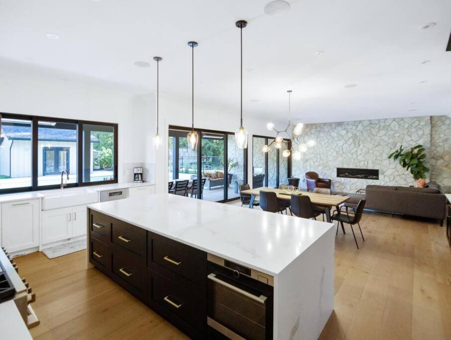 The Fernridge Estate: 5Bd Family Retreat! Langley Exterior photo